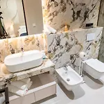 Artorius Apartment *