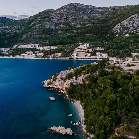 Artorius Apartament *