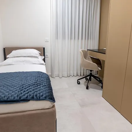 Artorius Apartament *
